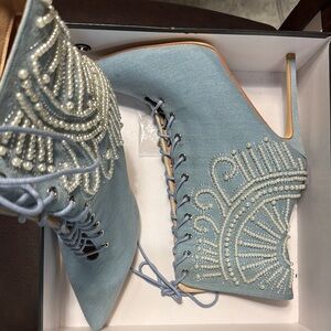 Azalea Wang Shoe Box